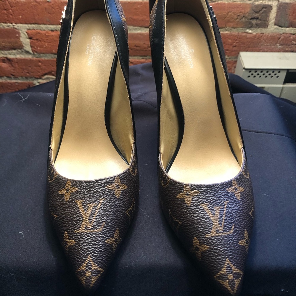 Size 40 LV Monogram Pumps Women Shoes